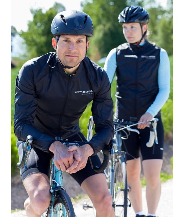 7837950 Flo shorts black